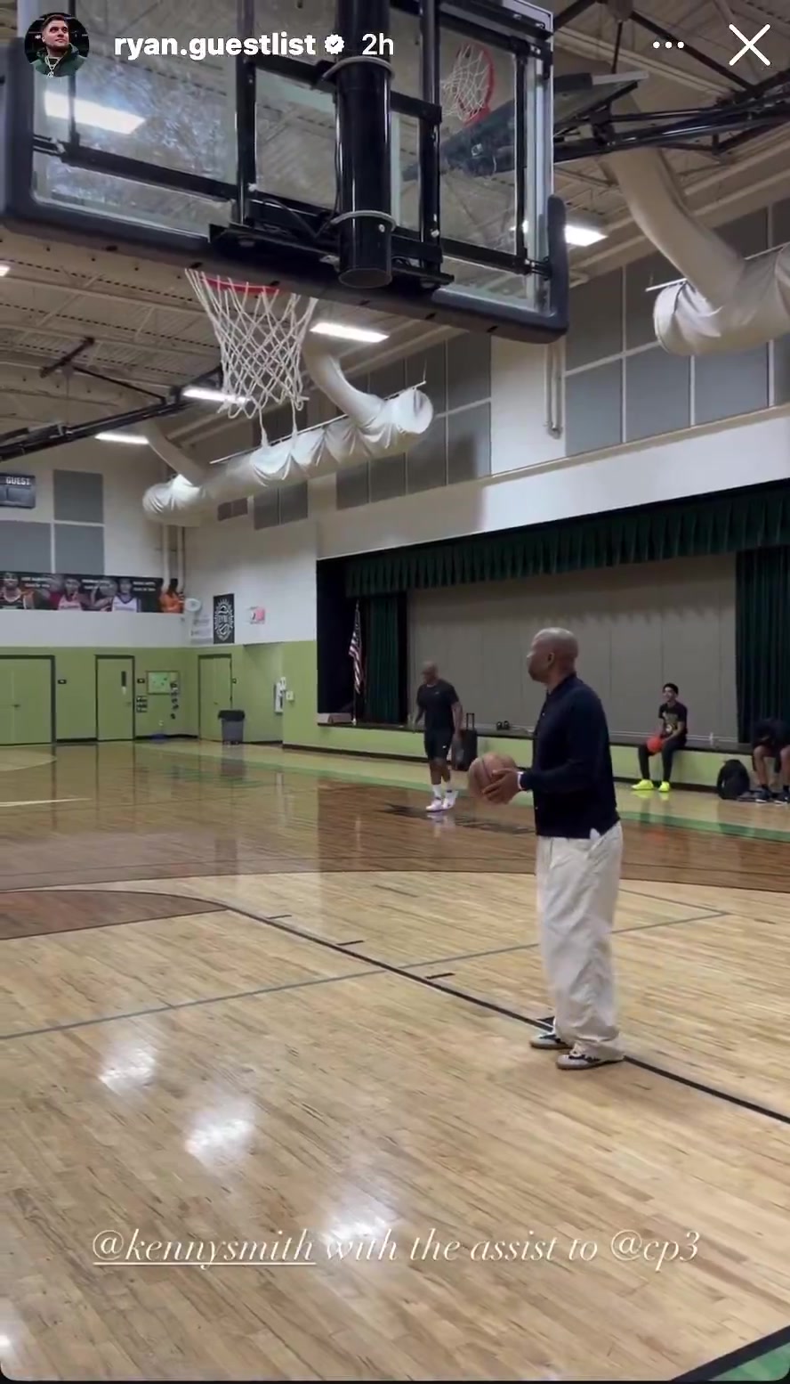 开云下载网址-还能看到老炮上场吗？40岁保罗今天在训练中空接挂筐暴扣